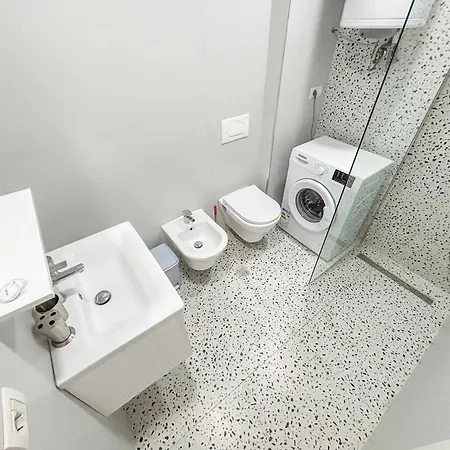 Apartment 1 Bedroom 968