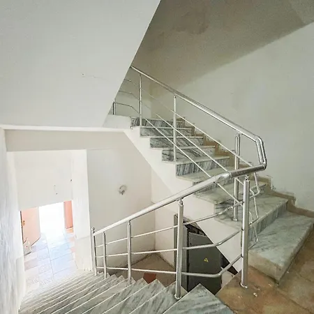 Apartment 1 Bedroom 968