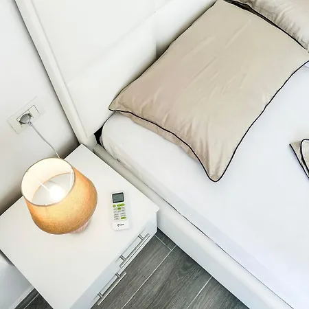 1 Bedroom 968 Golem (Tirana)