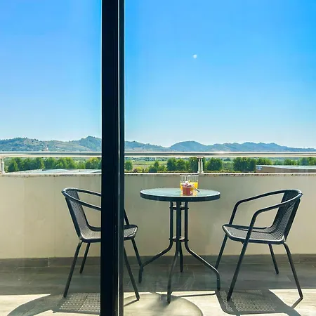 1 Bedroom 968 Apartment Golem (Tirana)